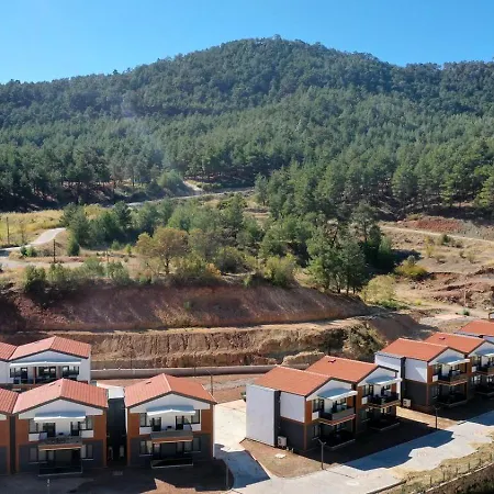 Doğal Termal Otel *