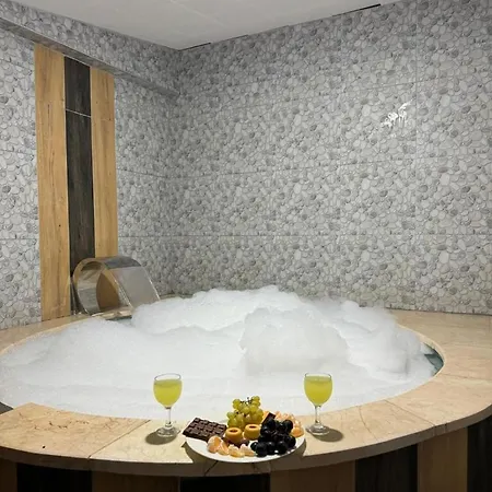 Dogal Termal מלון Gediz