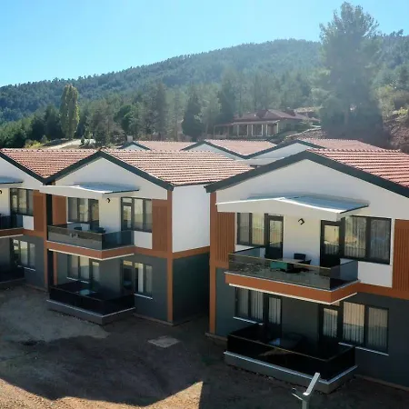 Dogal Termal 호텔 *